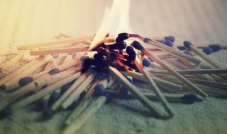 火柴是用什么做的 火柴是什么材料做的