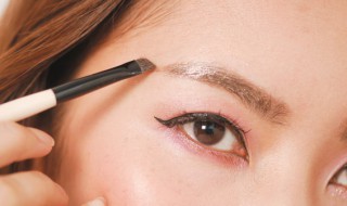 如何挑选眉笔颜色 怎么挑选眉笔颜色