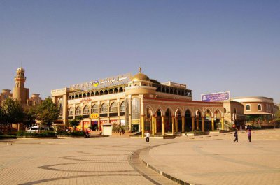 新疆喀什地区属于哪个市 喀什市是中国最西边的城市吗