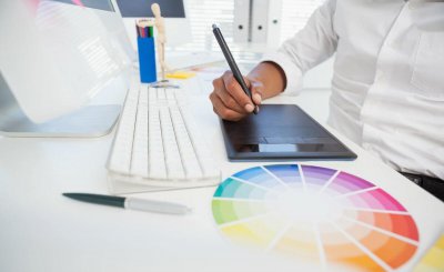 cdr和ps哪个难学 cdr易学PS基础容易高深难