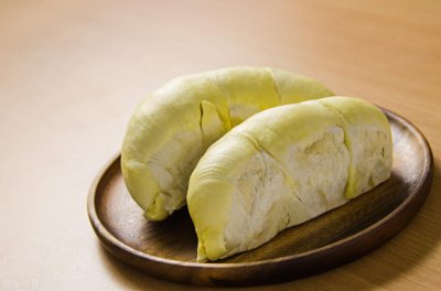 榴莲肉太软了一按就烂能吃吗 榴莲软的好还是硬的好