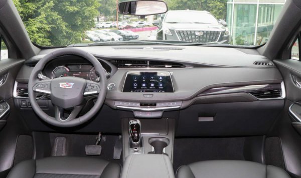 凯迪拉克xt4和途观l哪个好更保值