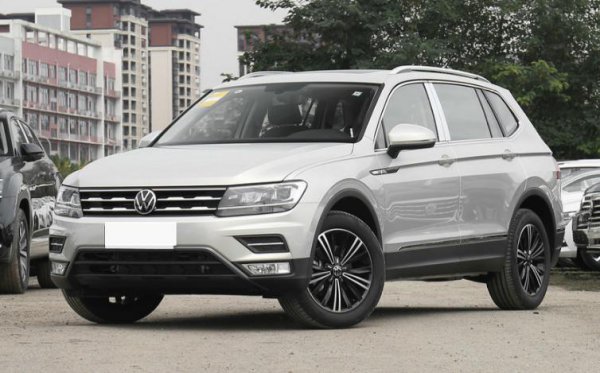 凯迪拉克xt4和途观l哪个好更保值