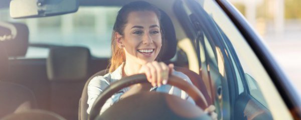 怎样判断是否要更换机油