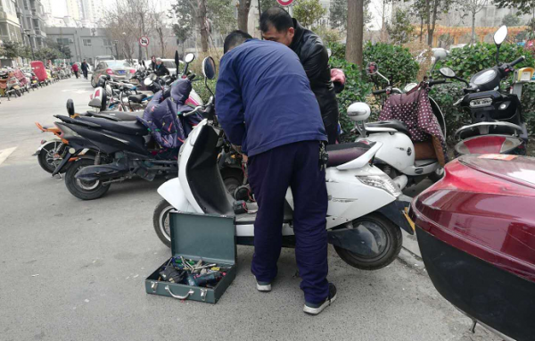 电动车耗电快是什么原因