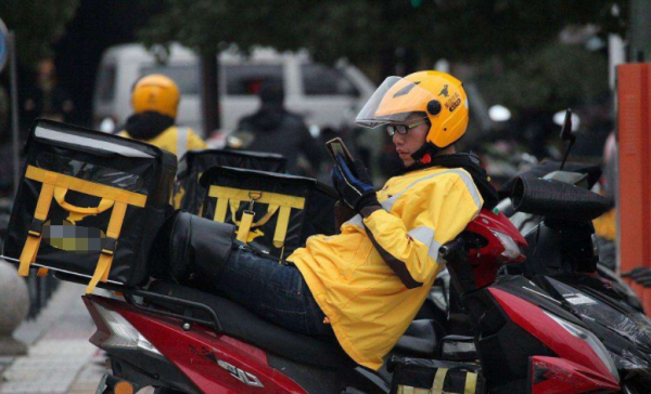 送外卖比进厂打工强吗