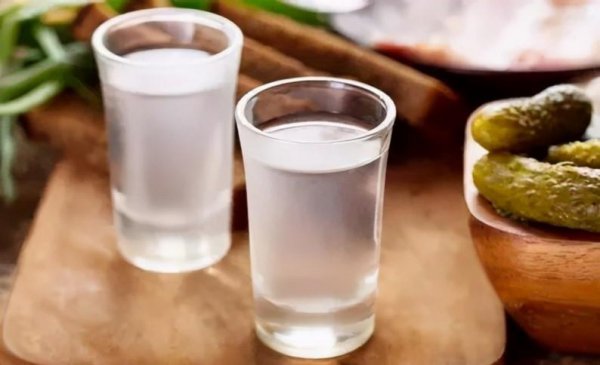 茅台酒怎么辨别真假简单方法