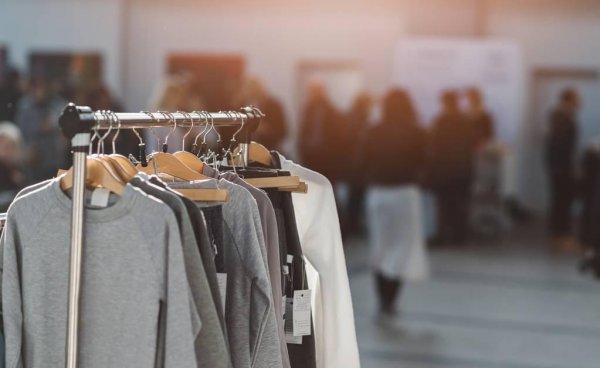 新买的衣服怎么洗最好