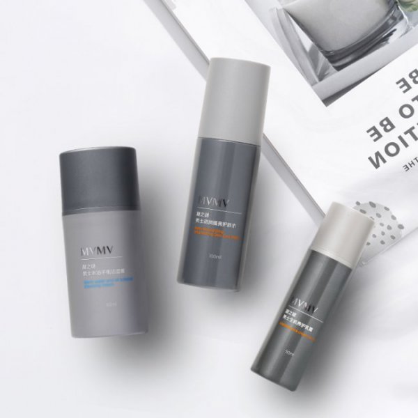 男士擦脸的护肤品哪种好