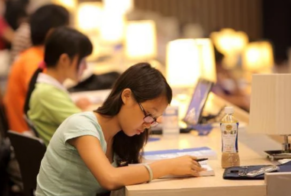 专硕与学硕的含金量哪个好