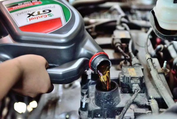 机油5w30和5w40哪个好