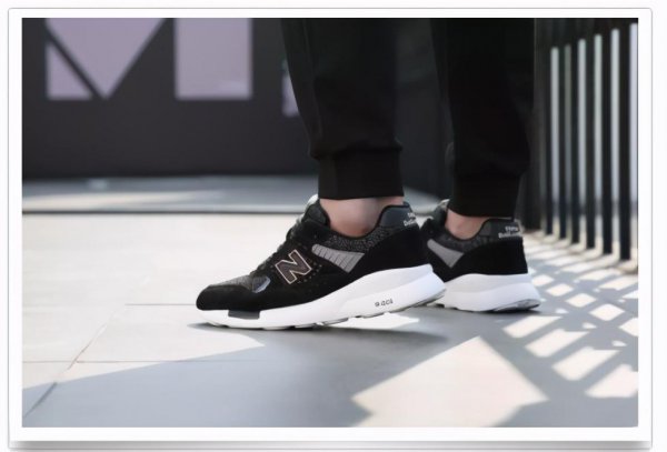 运动鞋买大一码还是买小一码