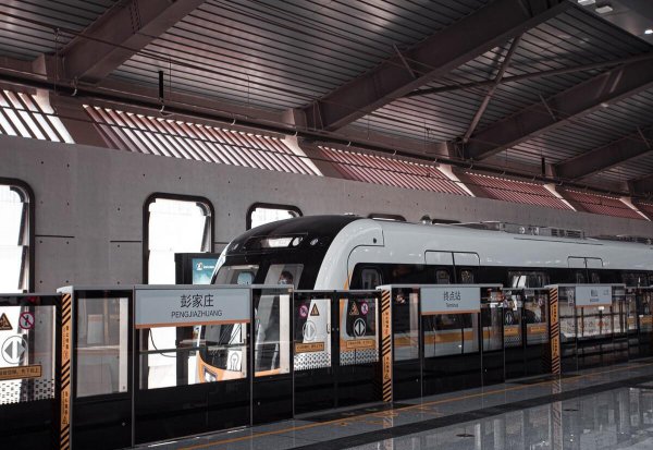 山东有地铁的城市