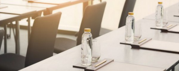 疫情期间水杯刻什么字