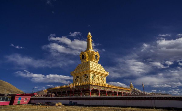 适合旅游的小城市排名