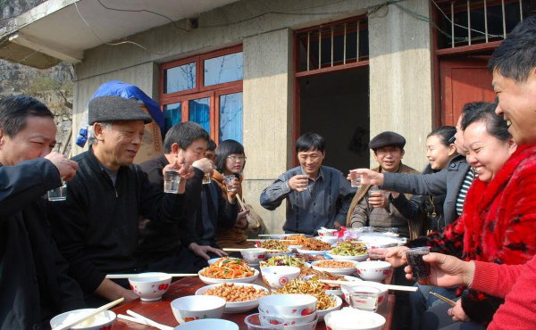 双方父母第一次见面应该怎么安排