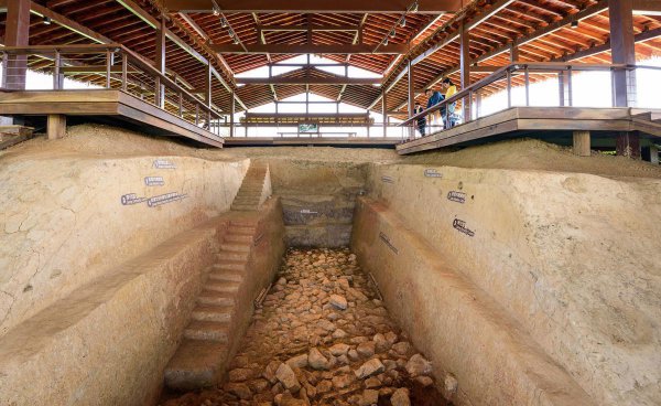 良渚古城位于浙江省什么位置