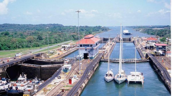 巴拿马运河是哪两个洲的分界线