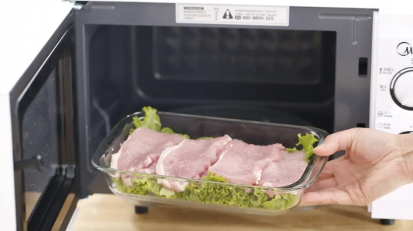 微波炉解冻要几分钟