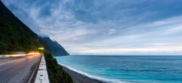 独库公路几月份去最好玩