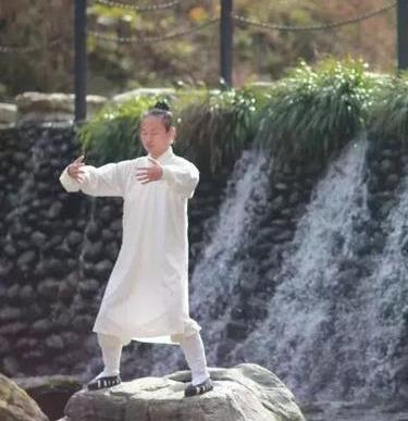 初学站桩正确方法基本功