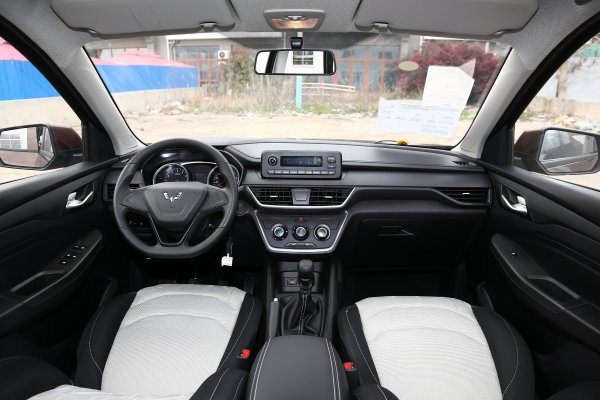 五菱宏光s3和宝骏730哪个好