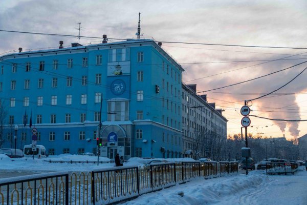 俄罗斯北冰洋沿岸的不冻港叫什么名字