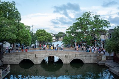 同里古镇是哪个城市 被誉为东方威尼斯的同里古镇好玩吗