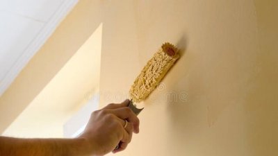 无机涂料和乳胶漆有什么不同之处 哪个刷墙更好用