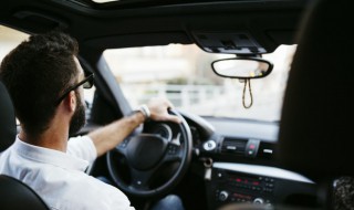 车里物件都要买什么 私家车适合放的物件