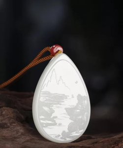 羊脂玉和羊脂白玉有啥区别 羊脂玉和羊脂白玉哪个好