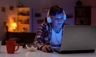 计算机能够直接识别和处理的语言是 计算机能够直接识别并进行处理的语言是