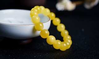 蜜蜡怎么鉴别好坏 蜜蜡如何鉴别好坏