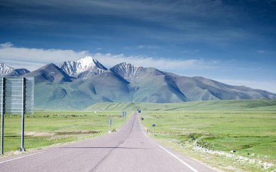 独库公路几月份去最好玩 国内旅游景色最美的5条公路