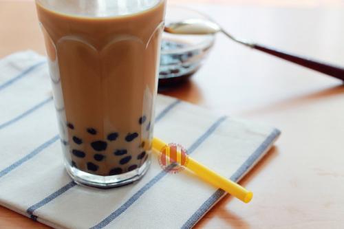 珍珠奶茶的珍珠是用什么做的