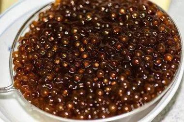 珍珠奶茶的珍珠是用什么做的