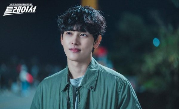 最近收视率高的韩剧排行榜