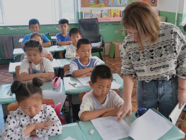 教育局招的合同制老师稳定吗