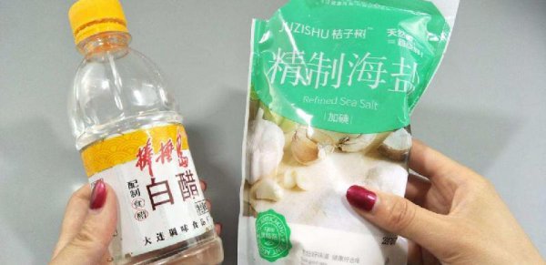 水中加什么拖地最干净