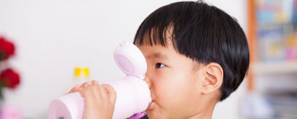 如何把儿童保温杯废物利用