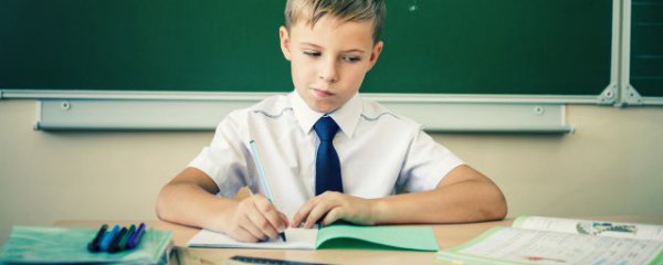 书桌旁边摆什么好风水摆件