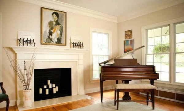 钢琴放在家里什么地方最合适