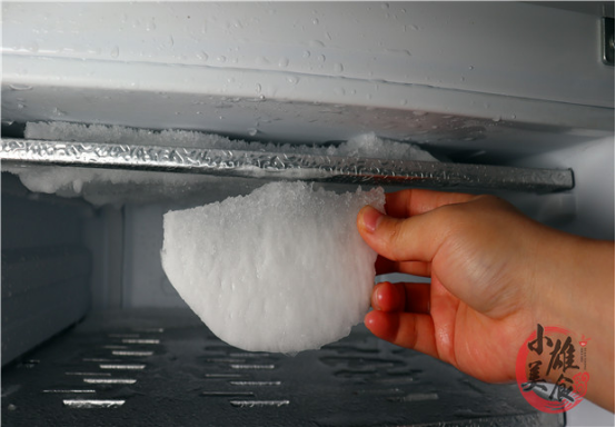 冰箱冰太厚了怎么清理