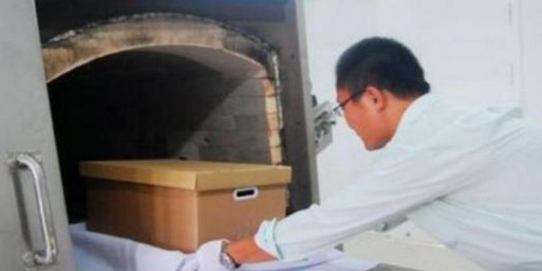 遗体化妆师多少钱一个月