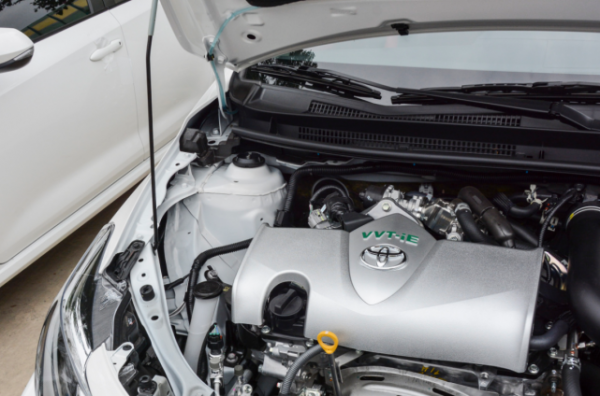 飞度和威驰哪个更值得购买