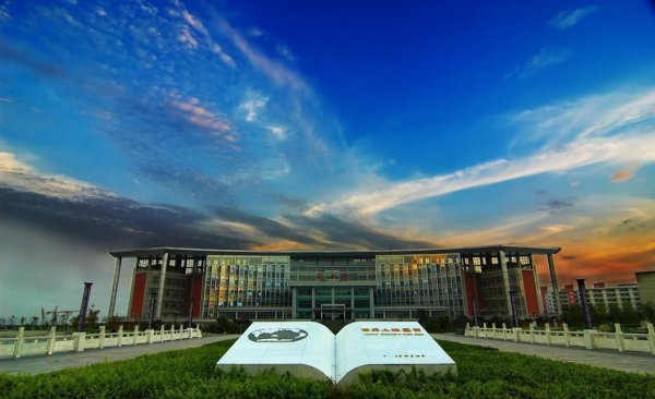 西北政法大学在哪个城市