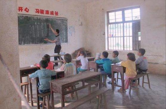 任教15年以上民办教师政策