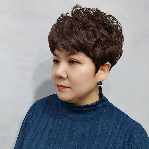 五十岁左右的最佳发型