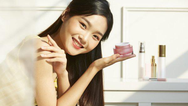 水乳霜的正确使用方法