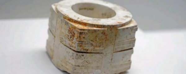 男士佩戴玉琮的寓意及用途